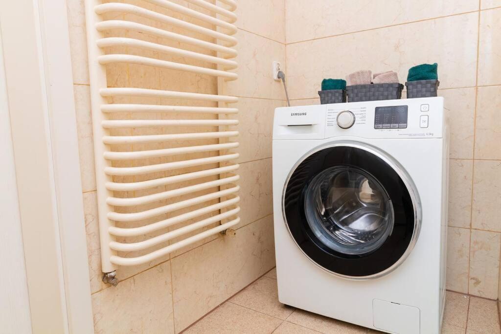 Soltyka 5 Rooms Apartment Краков Экстерьер фото